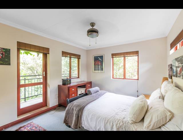 4 BEDROOM HOUSE FOR SALE IN NORTH RIDING AH